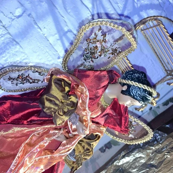 Angel Tree Topper - Picture 4 of 5